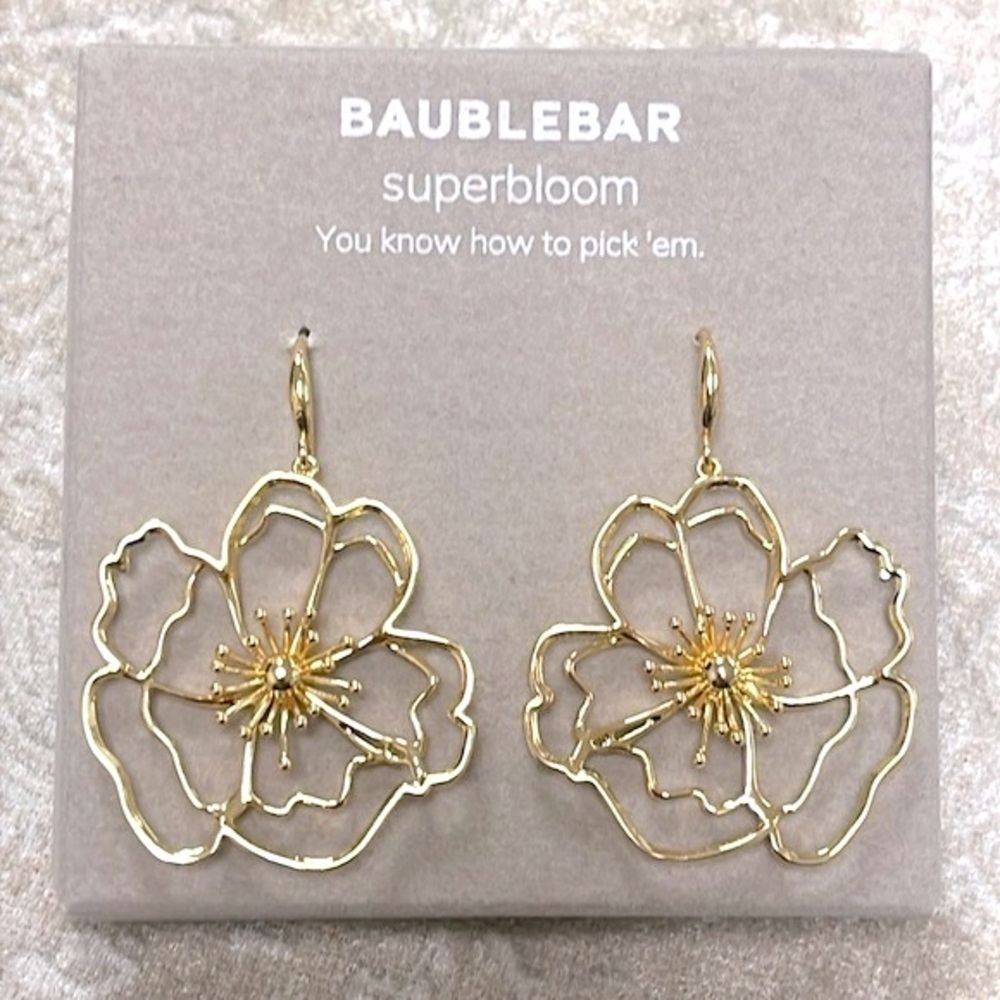 Brand New BaubleBar Gold Tone Oversized Flower Floral Blossom Drop Earrings